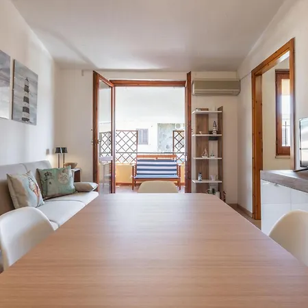 Lägenhet Il Faro Blu By Interhome