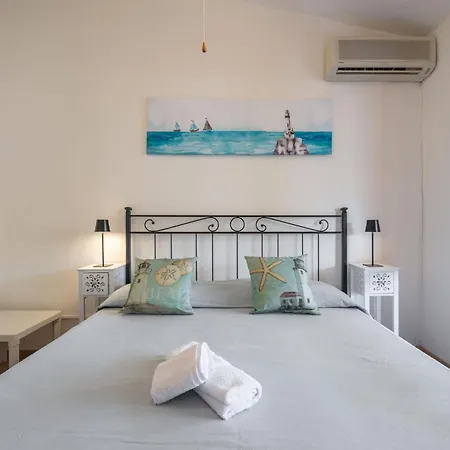 Il Faro Blu By Interhome شقة