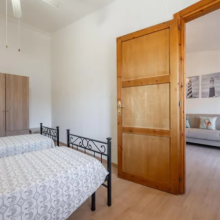 شقة Il Faro Blu By Interhome *