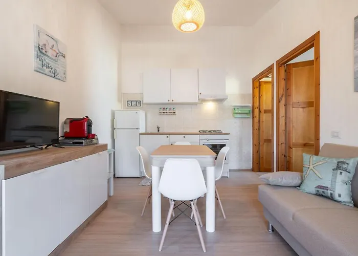 דירה Il Faro Blu By Interhome וילסימיוס